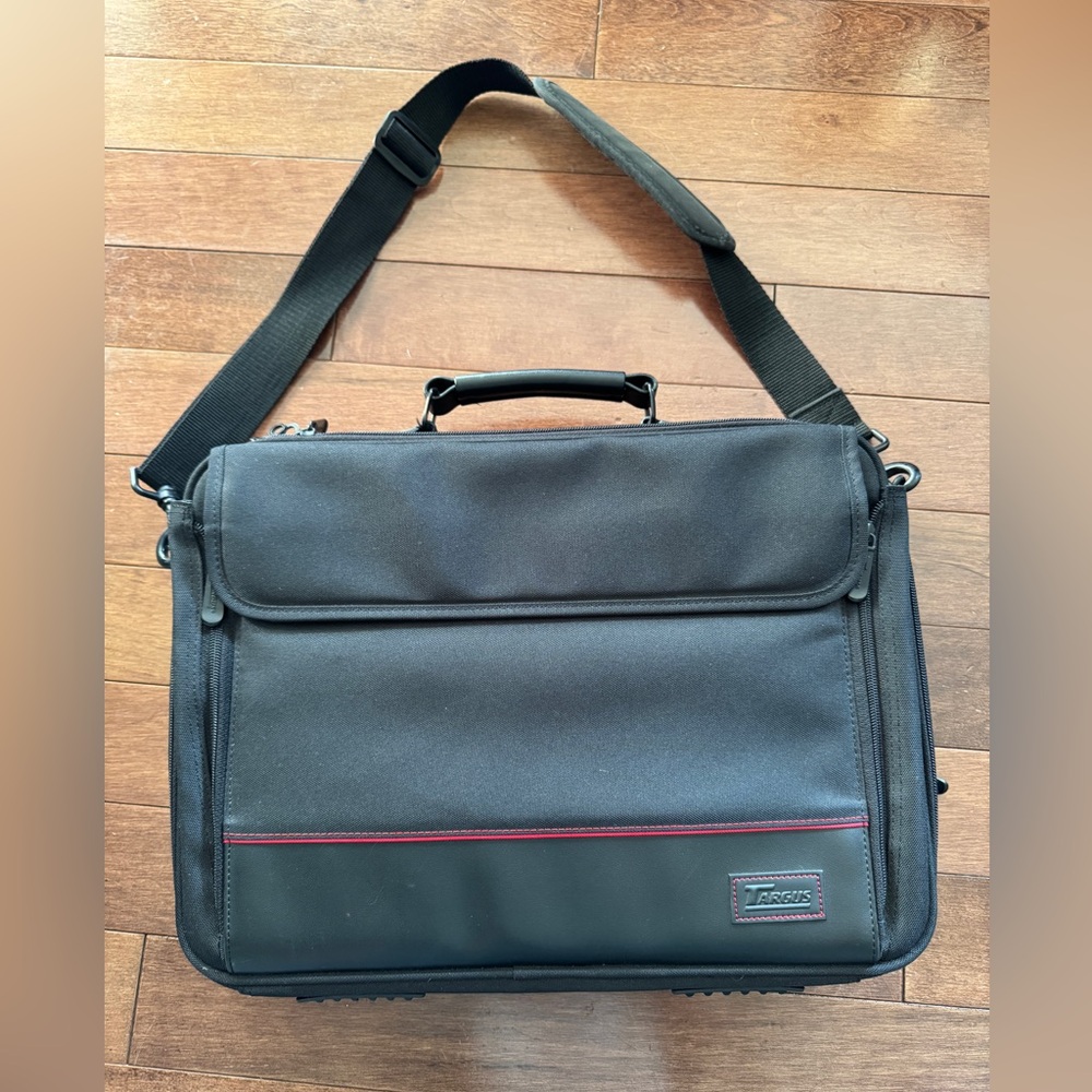 Targus Laptop Briefcase Messenger Bag w/ Handle Multi Purpose Carry All Tote